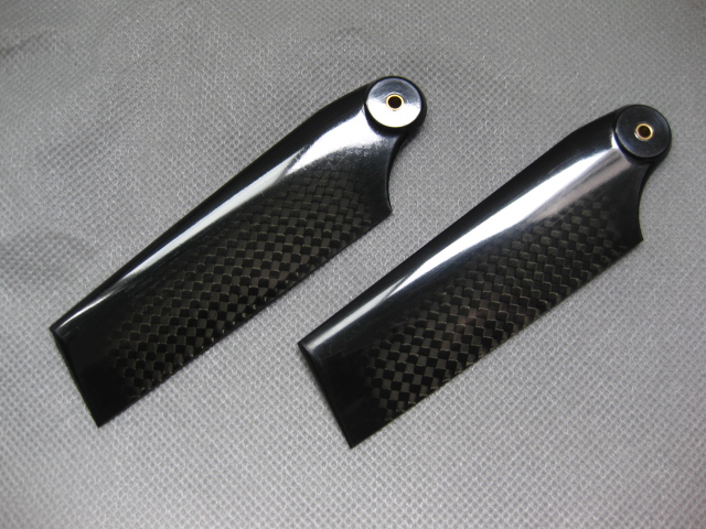 600 Carbon tail blade C0060